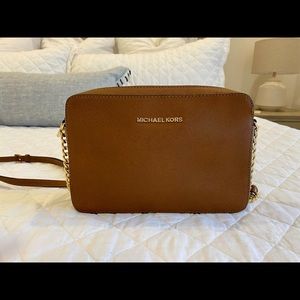 Michael Kors Crossbody Purse